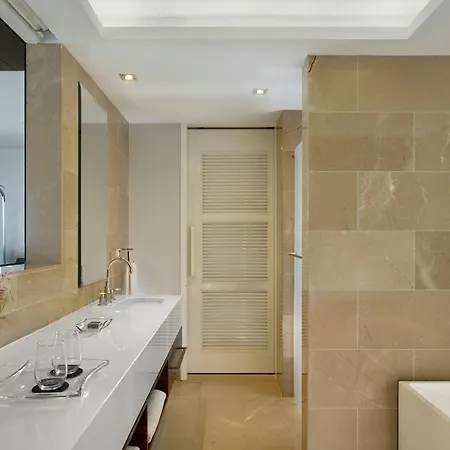 The Ritz-Carlton, Herzliya Exterior photo